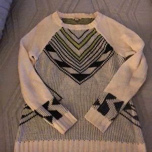 Cozy sweater with a geometric design